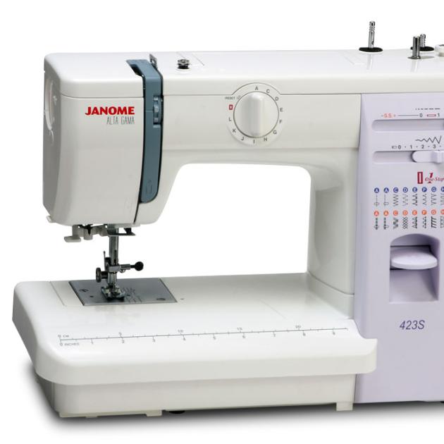 Janome 423S